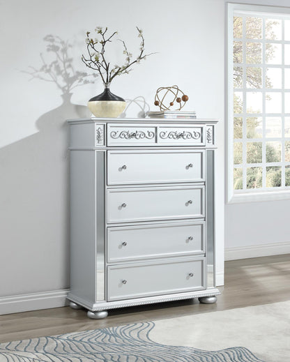 B092 - Chest - Gray