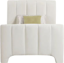 Load image into Gallery viewer, Camila - Bed
