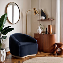 Load image into Gallery viewer, Gustavo - Velvet Upholstered Chair

