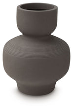 Load image into Gallery viewer, Dalsen - Vase
