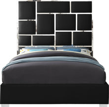 Load image into Gallery viewer, Milan - Bed
