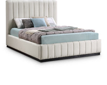 Load image into Gallery viewer, Lucia - Bed
