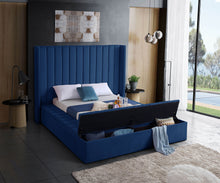 Load image into Gallery viewer, Kiki - Bed
