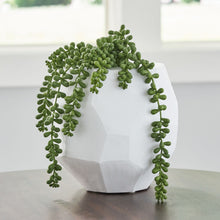 Load image into Gallery viewer, Karenton - Vase
