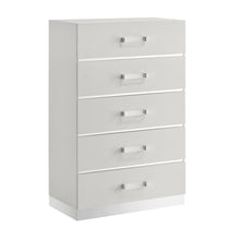 Load image into Gallery viewer, Europa - Chest - White
