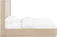 Load image into Gallery viewer, Tiberio - Textured Fabric Bed
