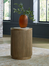 Load image into Gallery viewer, Camdill - Round End Table - Light Brown / White

