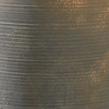 Load image into Gallery viewer, Brickmen - Vase
