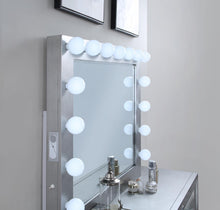Load image into Gallery viewer, B028 - Hollywood Bluetooth Speaker Mirror (Bluetooh Pin 1111) - Platinum Silver
