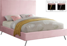 Load image into Gallery viewer, Jasmine - Bed
