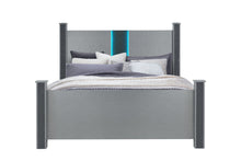 Load image into Gallery viewer, Logan - King Bed Headboard And Footboard With LED - Silver
