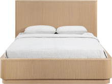Load image into Gallery viewer, Astrid - Solid Wood And Oak Veneer Bed (3 Boxes)

