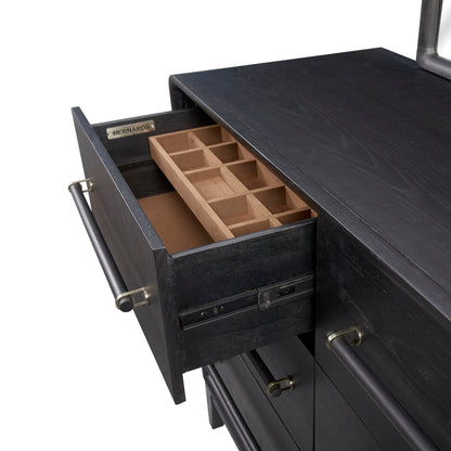Elure - Dresser