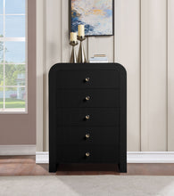 Load image into Gallery viewer, Artisto - Chest
