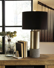 Load image into Gallery viewer, Jacek - Metal Table Lamp

