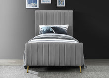 Load image into Gallery viewer, Zara - Bed
