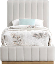 Load image into Gallery viewer, Lucia - Bed
