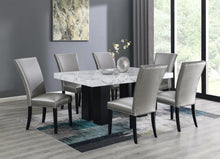 Load image into Gallery viewer, D131 - Dining Room Set
