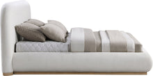 Load image into Gallery viewer, Vaughn - Chenille Bed With Natural Base
