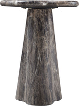Load image into Gallery viewer, Nola - Concrete Indoor / Outdoor End Table

