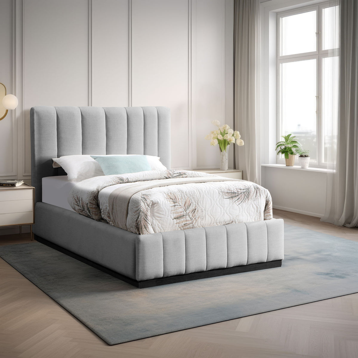 Lucia - Bed