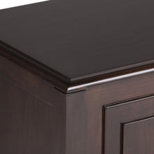 Load image into Gallery viewer, Connaught - Handcrafted Storage Bench Trunk
