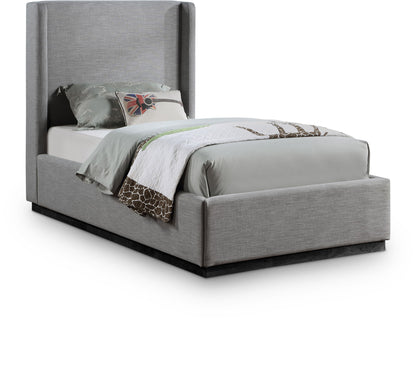 Flynn - Bed
