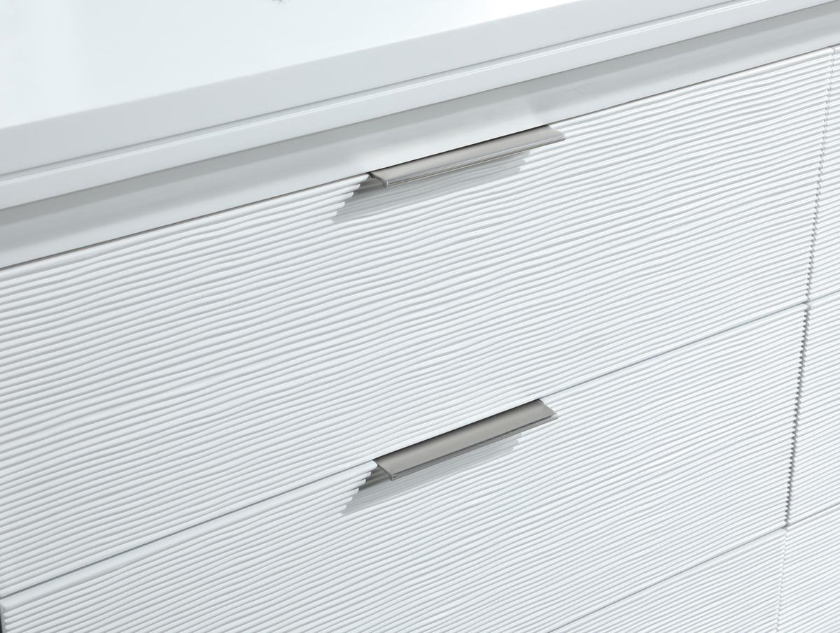 B240 - Chest - White