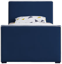 Load image into Gallery viewer, Dillard - Bed
