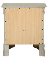 Load image into Gallery viewer, Louis Phillipe - Nightstand - Wood
