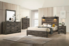 Load image into Gallery viewer, Crown Mark Furniture Carter Queen Platform Bed in Brown
