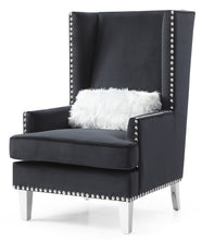 Load image into Gallery viewer, Elegant Traditional Accent Chair
