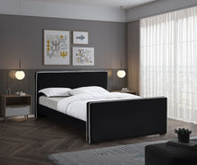 Load image into Gallery viewer, Dillard - Bed
