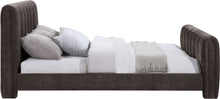 Load image into Gallery viewer, Camila - Bed
