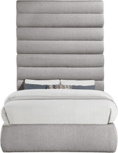 Load image into Gallery viewer, Adam - Boucle Fabric Bed With 89" Headboard
