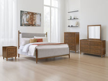 Load image into Gallery viewer, Lyncott - Upholstered Bed
