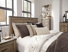 Load image into Gallery viewer, Trinell - Panel Headboard
