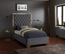 Load image into Gallery viewer, Lana - Bed
