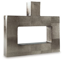 Load image into Gallery viewer, Wrengrove - Vase
