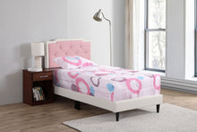 Load image into Gallery viewer, Button Tufted Bed Charming For Cozy Spaces
