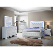 Load image into Gallery viewer, Elegant Modern Contemporary Bed
