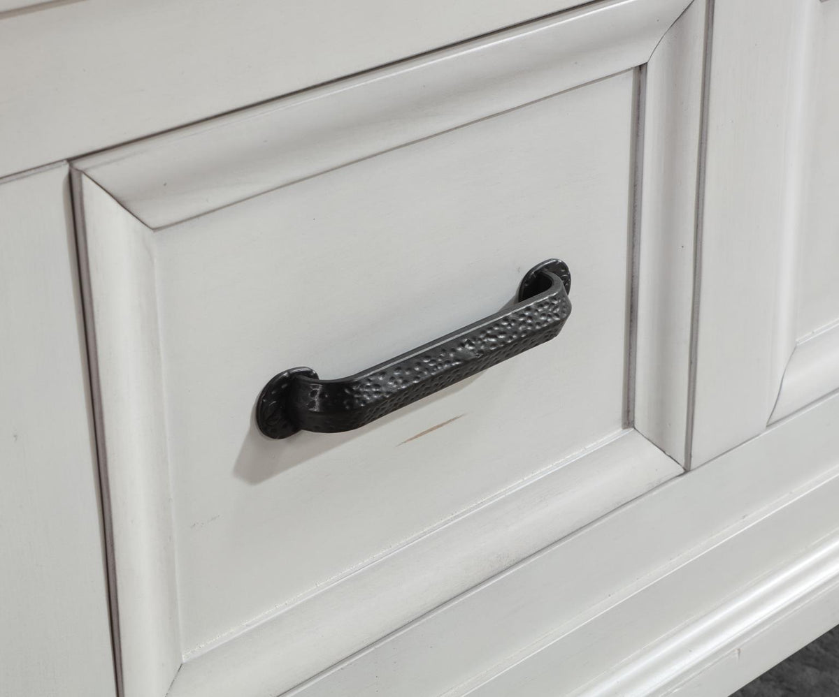 B078 - Chest - White