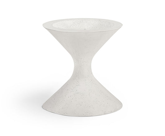 Vessa - Indoor / Outdoor Concrete Planter