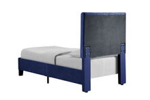 Load image into Gallery viewer, Luma - Upholstered Bed
