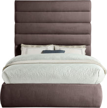 Load image into Gallery viewer, Adam - Linen Fabric Bed With 70.5" Headboard
