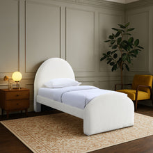 Load image into Gallery viewer, Andaz - Chenille Fabric Upholstered Bed
