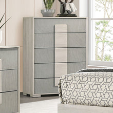 Load image into Gallery viewer, Lincolt Chest - Ego Home Furniture
