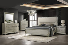 Load image into Gallery viewer, Sheridan E.King &amp; Queen Bed
