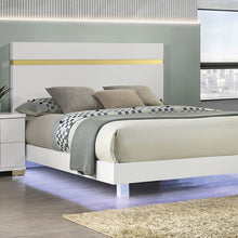 Load image into Gallery viewer, Lillestrom E.King, Queen, Full, &amp; Full Bed Black &amp; White - Ego Home Furniture
