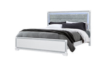 Load image into Gallery viewer, SOLEIL WHITE KING BED
